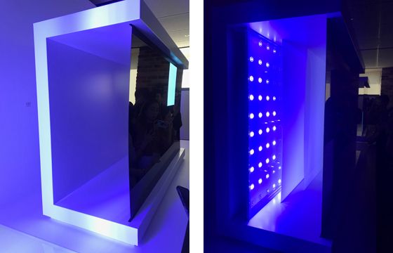 Left: A mock-up of the inside of LG's OLED TV, which displays images with organic light-emitting diodes. Right: A mock-up of Samsung's QLED TV, which requires a backlight for the LCD panel to display images. [KIM YOUNG-MIN]