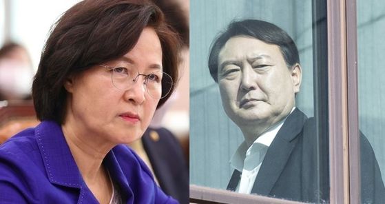 Justice Minister Choo Mi-ae, left, and Prosecutor General Yoon Seok-youl, are feuding over what the government calls ’prosecutorial reforms.“