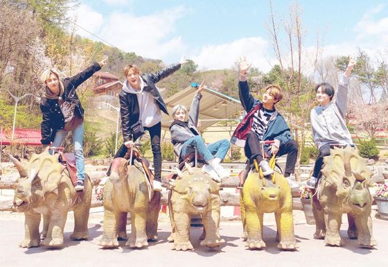 NCT Dream's "NCT Life" on KT's Seezn [SM ENTERTAINMENT]