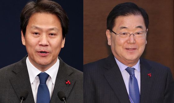 From left, Im Jong-seok, former presidential chief of staff, and Chung Eui-yong, outgoing director of the National Security Office of the Blue House, are named the special advisors to the president on Friday.  [YONHAP] 