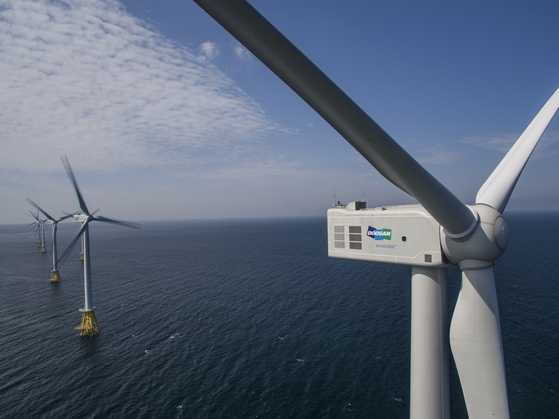Doosan Heavy Industries & Construction's offshore wind turbines installed in Jeju. [DOOSAN HEAVY INDUSTRIES & CONSTRUCTION] 