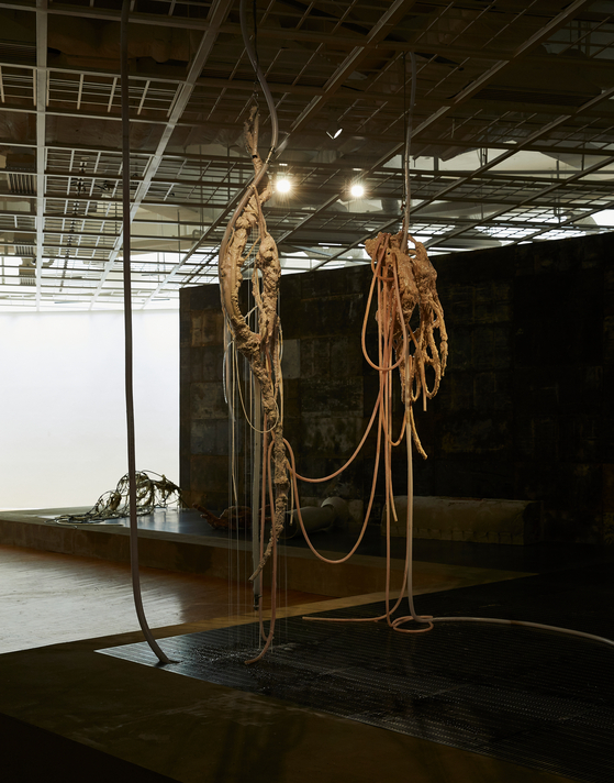 Lee Mi-re's kinetic installation "Carriers" [ART SONJE CENTER]