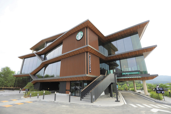 A new Starbucks store in Yangpeong, Gyeonggi that opened on Friday. [STARBUCKS KOREA]