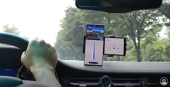 A screen capture of Android Authority's YouTube video leaking LG Electronics' "LG Wing" smartphone. [SCREEN CAPTURE]