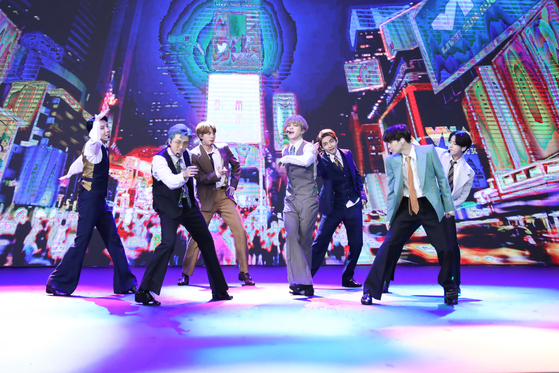 BTS performs at the MTV 2020 Video Music Awards. [BIG HIT ENTERTAINMENT]