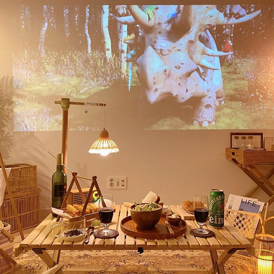 People who enjoy camping at home say lights are the must-have item for home camping. [CHO SU-JEONG]