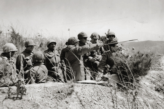 Turkish soldiers in training during the Korean War. [TURKISH ARMED FORCES]