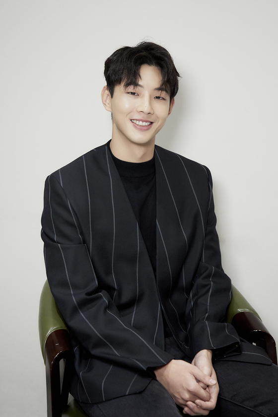 [KEYEAST]