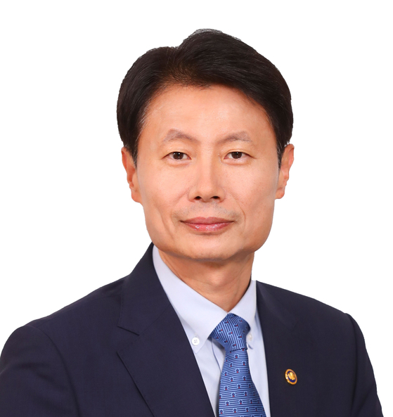 Kim Gang-lip, new head of the Ministry of Food and Drug Safety [NEWS1]