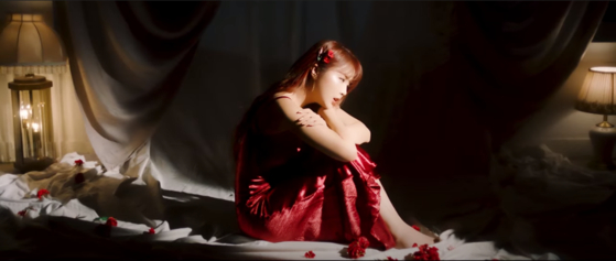 Singer Hong Jin-young in the music video of "Never Ever." [YOUTUBE]