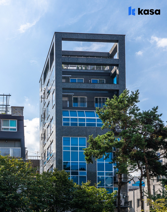 Kasa’s first property to be listed publicly on Friday is located in Yeoksam, southern Seoul. [KASA KOREA]