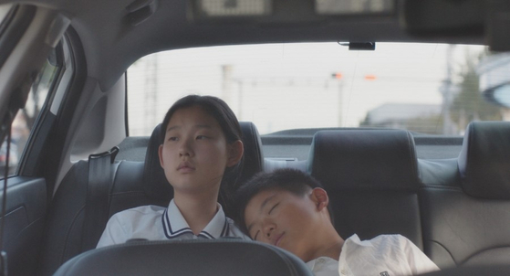 Director Yoon Dan-bi's ″Moving On″ received the Best Screenplay award at the Women in Film Korea 2020 Festival. [GREEN NARAE MEDIA] 
