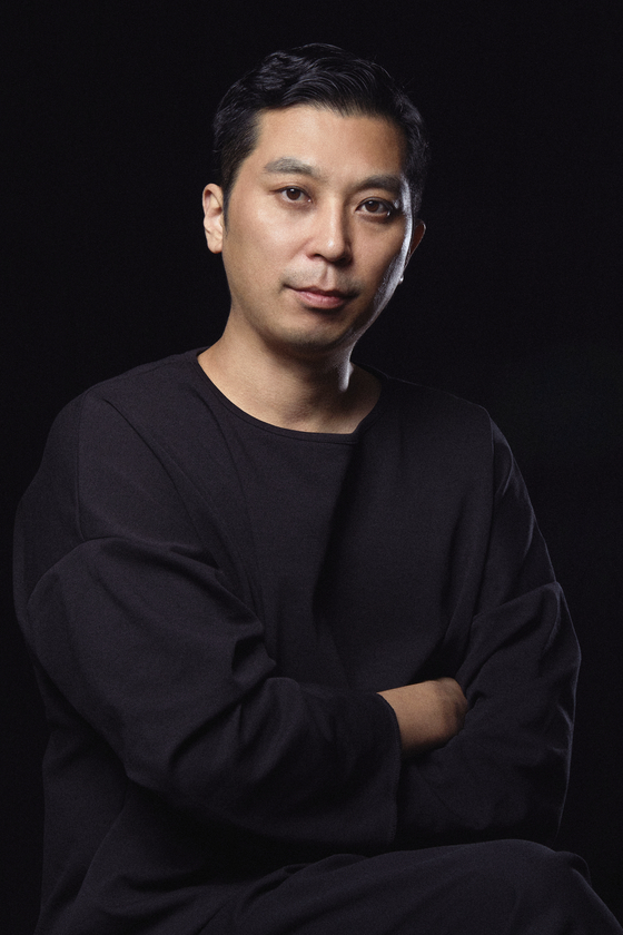 Director Lee Eung-bok [NETFLIX]