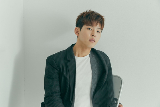 Singer and songwriter Paul Kim [NEURON MUSIC]