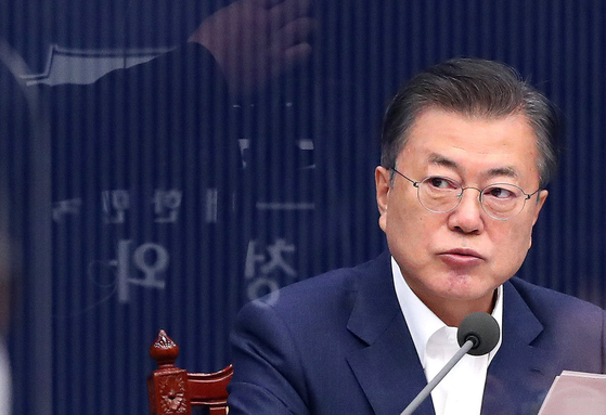 President Moon Jae-in speaks during the cabinet meeting on Tuesday.  [YONHAP] 