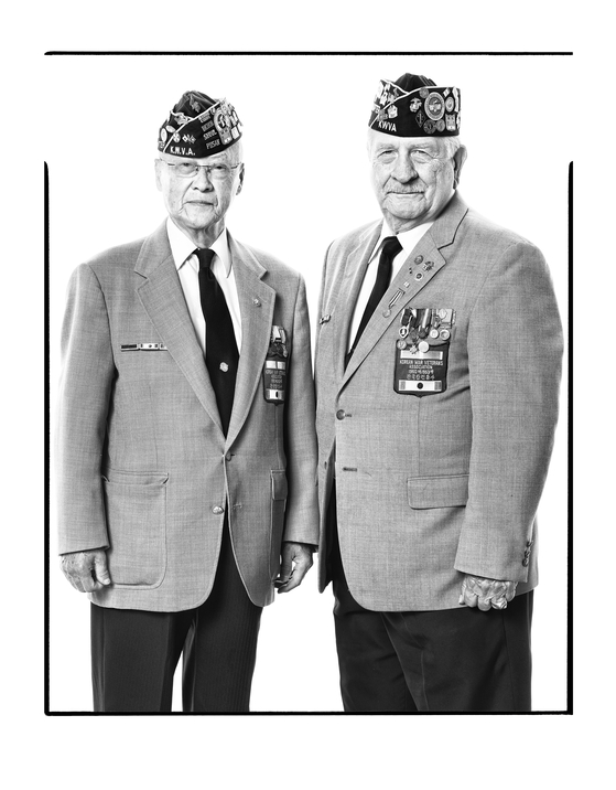 Ha Se-jong, left, who served in the U.S. Army, or Katusa, and veteran Sal Sarlato who served in the U.S. Marine Corps. [RAMI HYUN] 