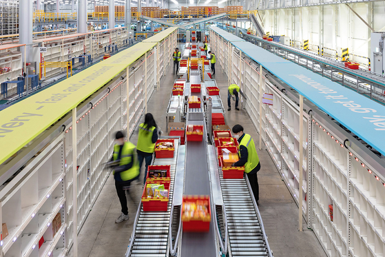 Ebay Korea’s distribution facility. [EBAY KOREA]