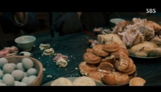 Chinese food in "Joseon Exorcist" [SCREEN CAPTURE] 