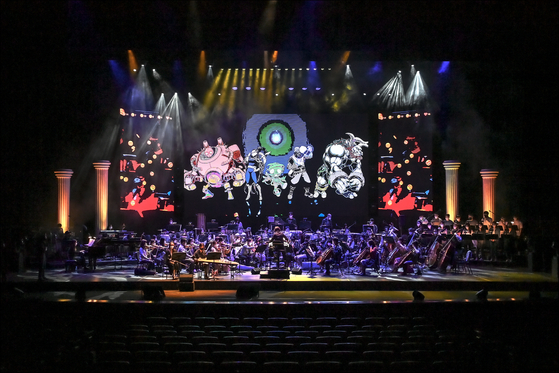 The orchestra rehearses for the upcoming ″League of Legends LIve: The Orchestra″ concert on Thursday. [SEJONG CENTER FOR THE PERFORMING ARTS]