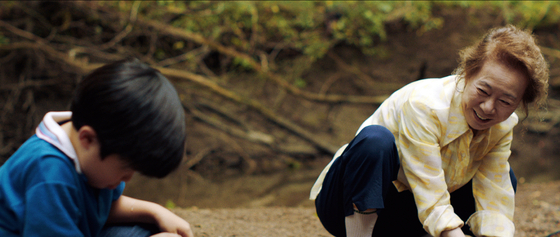 Youn Yuh-jung, who portrays Soon-ja, the grandmother of the Yi family, in the film, was nominated for best supporting actress, a first for a Korean actor.[PAN CINEMA] 