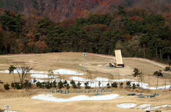 In this file photo from Nov. 12, 2017, an antimissile launcher of the Terminal High Altitude Area Defense system is installed in the Seongju base, built inside a country club in North Gyeongsang.  [YONHAP] 