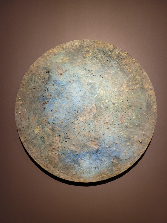 ″Abstract Matters,″ a solo show of the London-based Korean artist Meekyoung Shin, at CR Collective in western Seoul. [MOON SO-YOUNG]