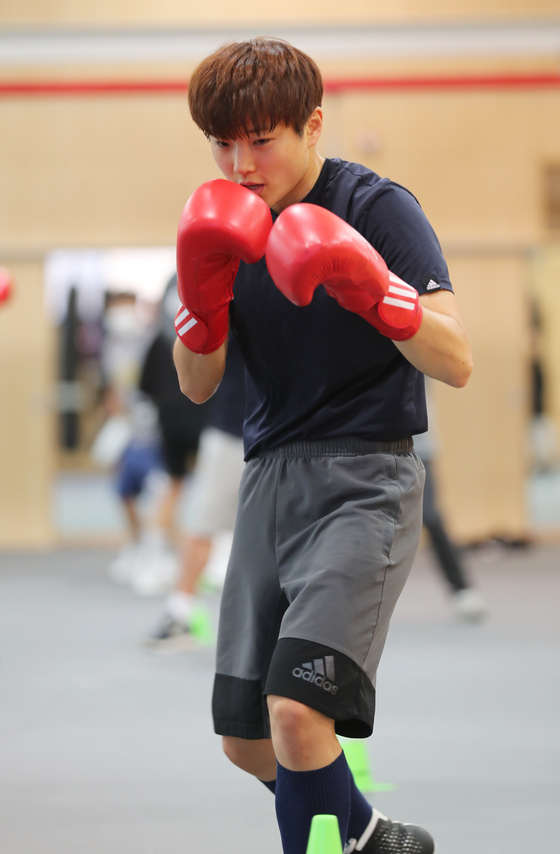 Oh Yeon-ji trains at the National Training Center in Jincheon, North Chungcheong. [YONHAP]