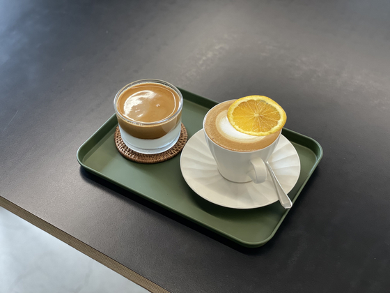 Coffee drinks at Coffee Temple [LEE SUN-MIN]