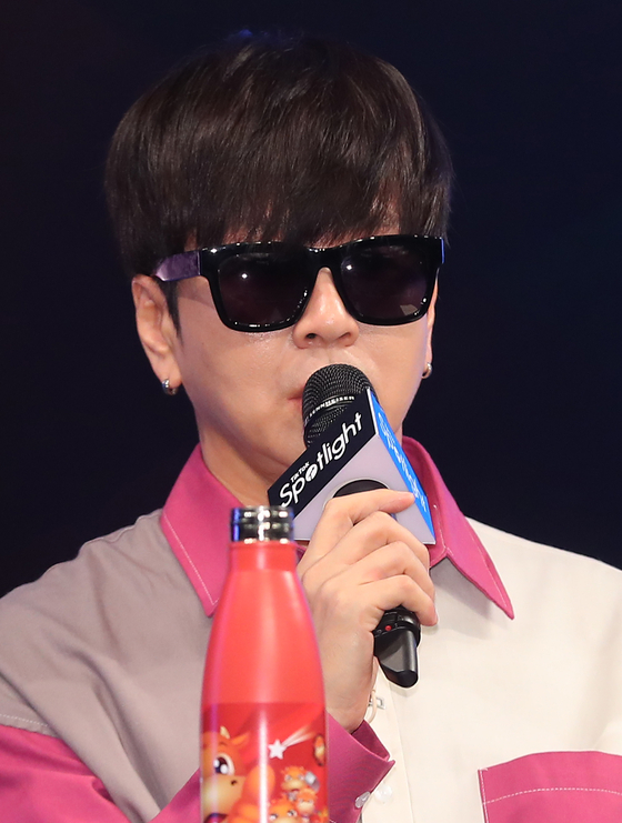 Singer Yoon Do-hyun recorded the new "2021 Arirang," which was rearranged to cheer on Team Korea at the Tokyo Olympics. [ILGAN SPORTS] 
