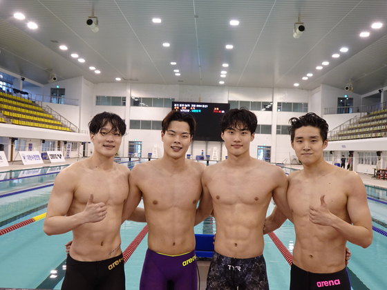 From left: Lee Yoo-yeon, Lee Ho-joon, Hwang Sun-woo and Kim Woo-min [Korea Swimming Federation] 