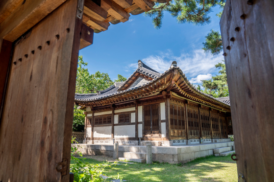 Lee Jong-seok’s summer house in Seongbuk District, northern Seoul, is estimated to have been built around 1900. [SEOUL TOURISM ORGANIZATION]