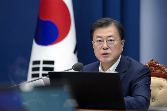 President Moon Jae-in speaks during a government vaccine hub strategy meeting held at the Blue House on Thursday. [BLUE HOUSE]