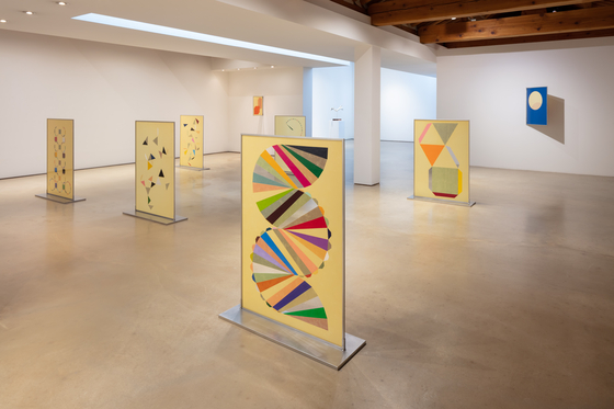 ″Unfolded″ series by artist Xooang Choi now on view at Hakgojae Gallery in central Seoul as part of the artist's solo show ″Unfold.″ [HAKGOJAE GALLERY]