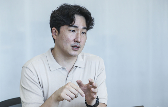 Kim speaks about the app’s future during an interview with the JoongAng Ilbo on Aug. 13. [KIM SEONG-RYONG]