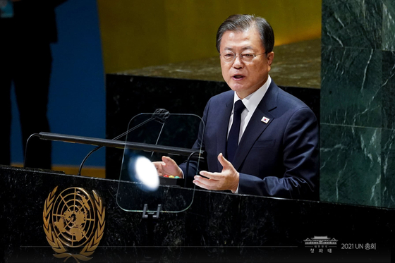 South Korean President Moon Jae-in addresses the 76th UN General Assembly at the United Nations headquartered in New York Tuesday. [BLUE HOUSE]