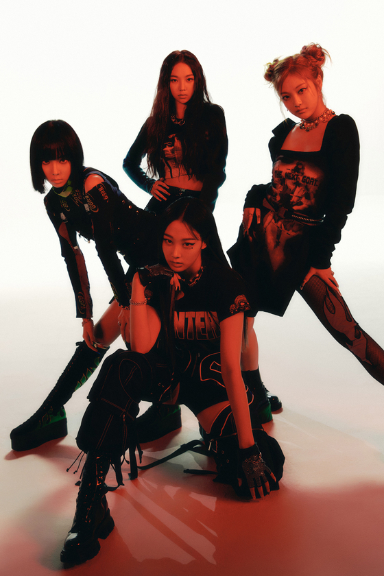 Girl group aespa [SM ENTERTAINMENT]