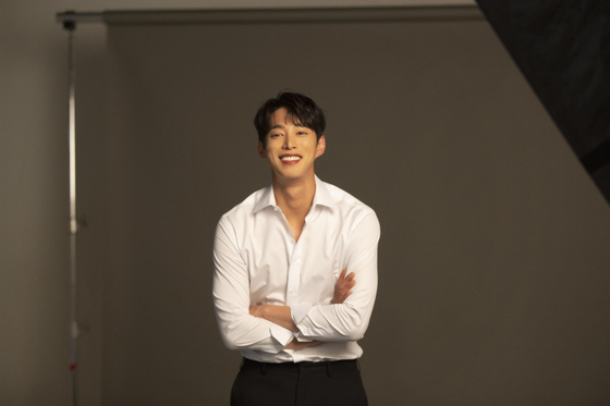 Song Won-seok [STARHAUS ENTERTAINMENT]