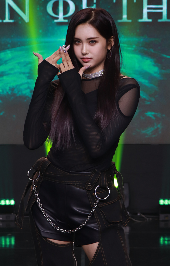 Aisha of girl group Everglow [YUEHUA ENTERTAINMENT]