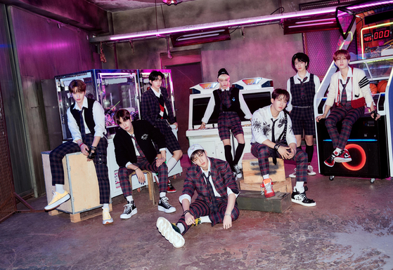 Stray Kids  [JYP ENTERTAINMENT]