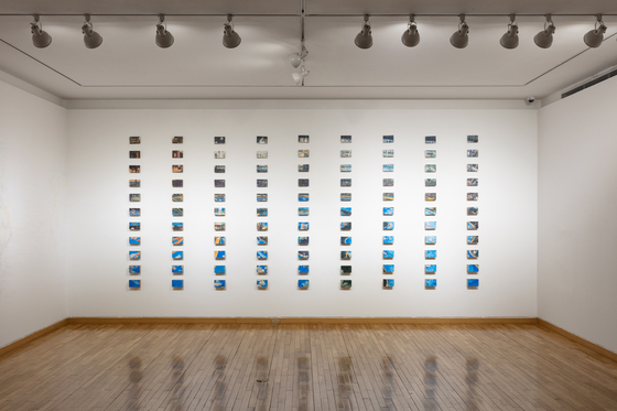 "99 pieces of Bugok Hawaii - from J in 1984" (2022) by Choi Ka-young [KUMHO MUSEUM OF ART]