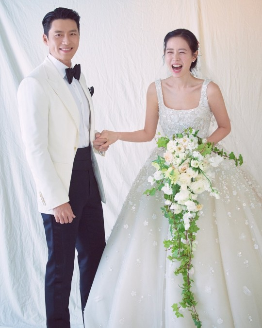Actors Hyun Bin and Son Ye-jin get married at 4 p.m. on Thursday. [MSTEAM ENTERTAINMENT]