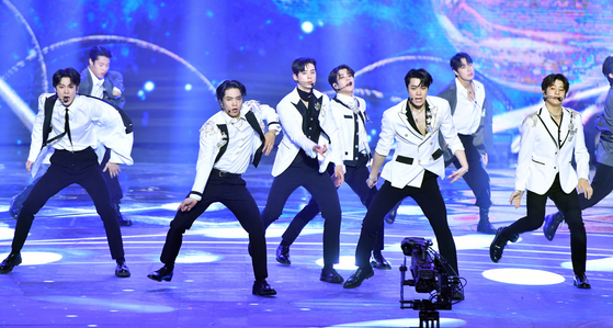 Boy band Astro will be holding a concert on Saturday to mark its sixth anniversary of debut. The concert will also be streamed online. [KBS]