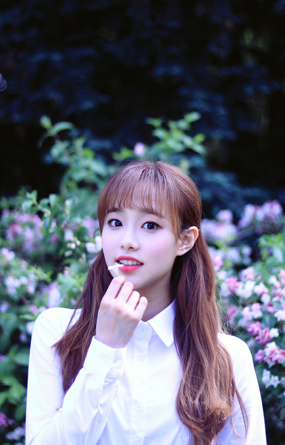 Chuu of girl group LOONA [BLOCKBERRY CREATIVE]