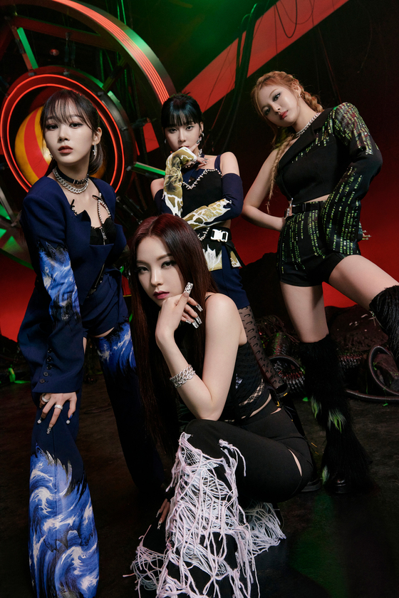 Girl group aespa [SM ENTERTAINMENT]