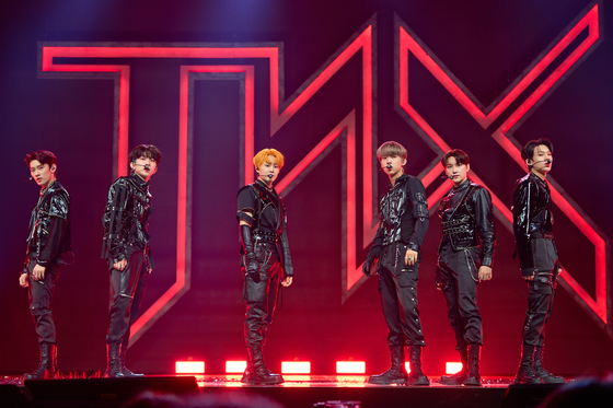 TNX performs during its debut showcase. [P NATION]