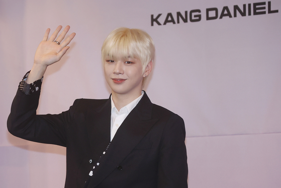  Singer Kang Daniel poses during a press conference on May 24 for his new album "The Story" at the InterContinental Grand Seoul Parnas in Gangnam, southern Seoul. [YONHAP]