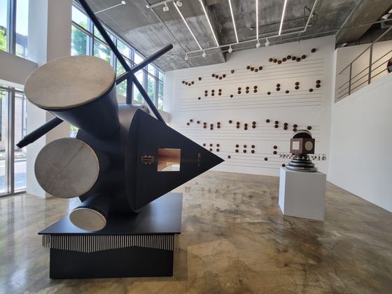 A view of the solo show of Nevin Aladag at Barakat Contemporary gallery. [MOON SO-YOUNG]