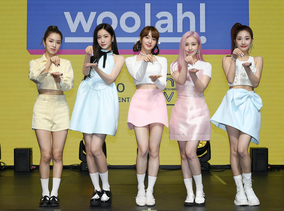 woo!ah! poses during a press showcase in southern Seoul on Thursday. [NV ENTERTAINMENT]
