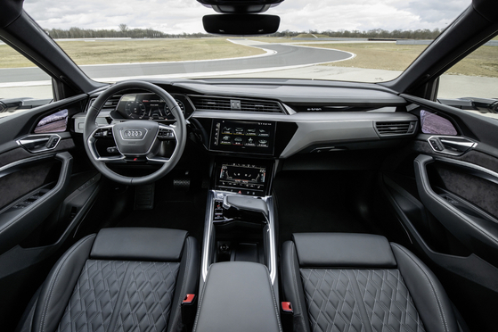 Interior of the e-tron S [AUDI KOREA]