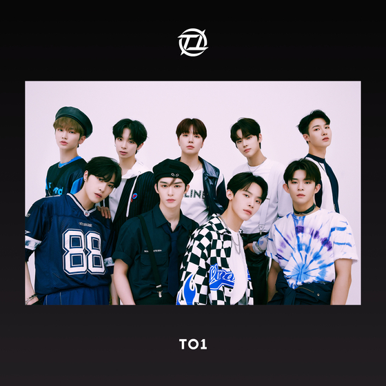 TO1 [WAKEONE ENTERTAINMENT]